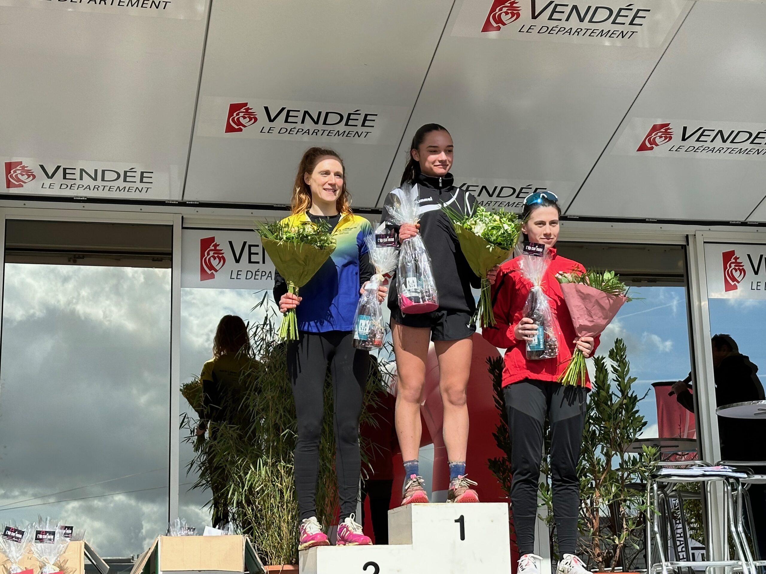 Podium 9km Femme